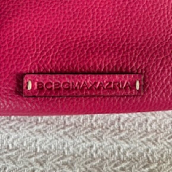BCBGMaxAzria fuchsia pink pebbled leather clutch with ties - Picture 7 of 10